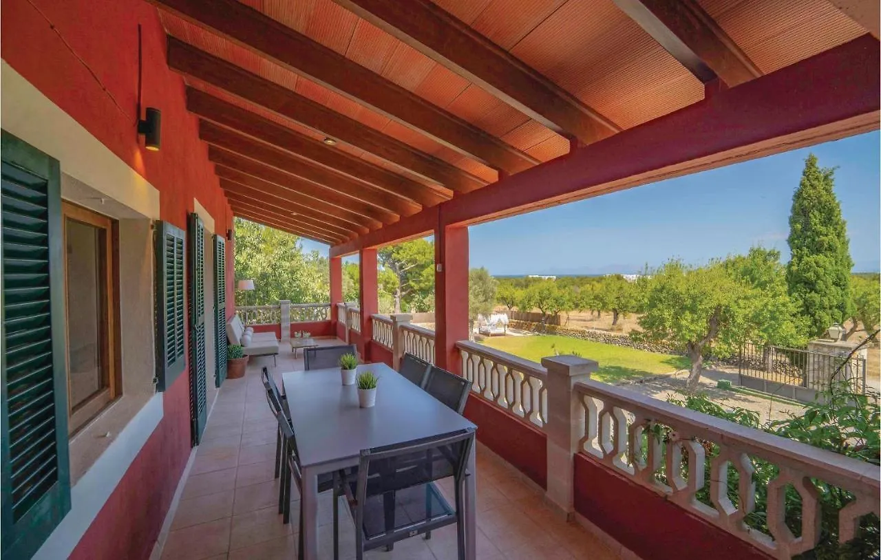 Holiday home Awesome Home In Port Dalcudia With Kitchen Port de Alcudia